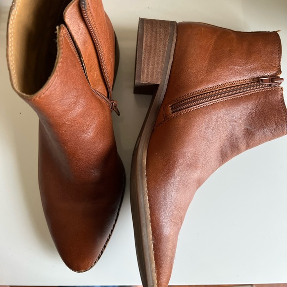 LuckyBrand Tan booties - Picture 5 of 6